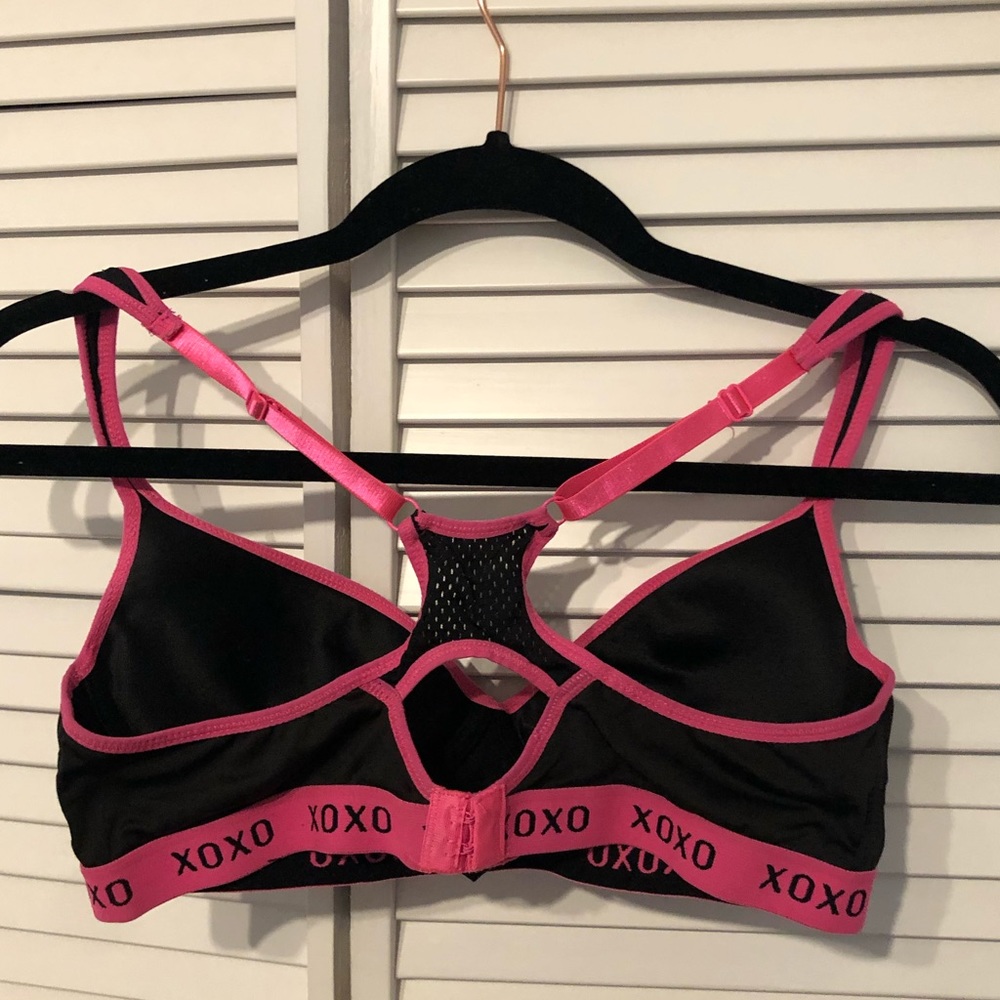 XOXO Sports Bra - Picture 3 of 4
